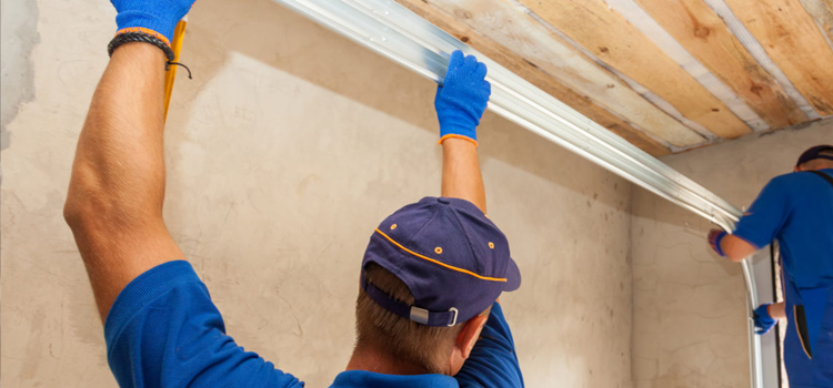 commercial overhead garage door repair in Santa Cruz